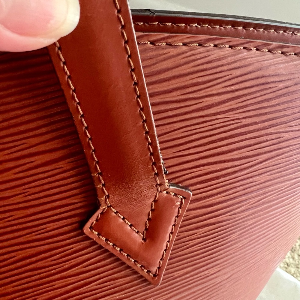 Louis Vuitton Epi Saint Jacques Tote - Picture 16 of 17